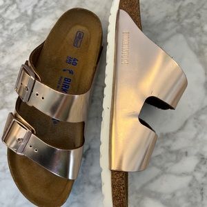 Birkenstock Arizona flats new without tag.